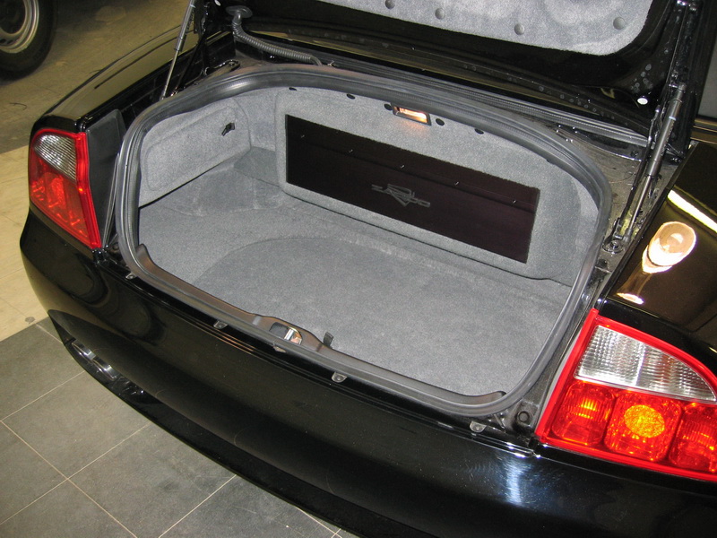 Custom Amp Rack Trunk of Maseradi 